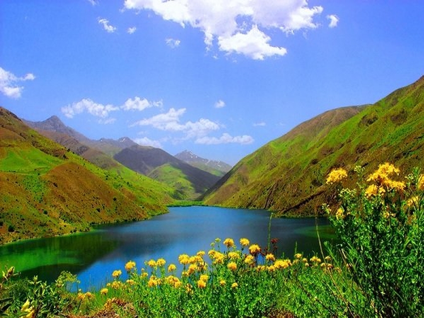 دریاچه گهر (طبیعت بکر و آرام)